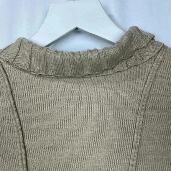 WHBM Womens Cardigan Beige S Military Style Button Up Ruffle Cuffs & Collar EUC - Picture 11 of 16